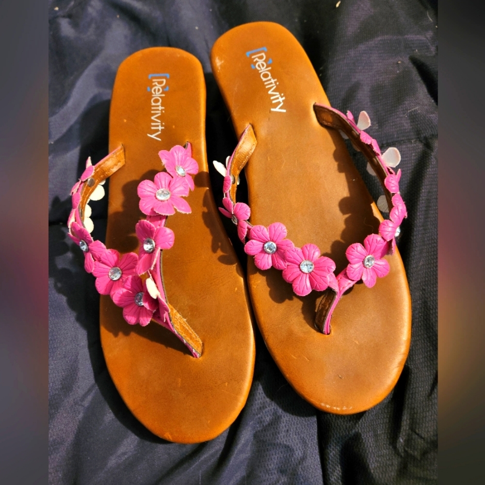 Relativity Summer Sandals